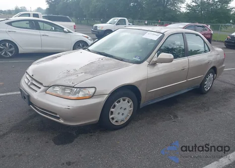2001 Honda Accord 2.3 Lx from USA, damaged, VIN 1HGCG66531A017371